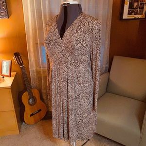 Dialogue Stretch Giraffe Print Faux Wrap Dress (Size XL)